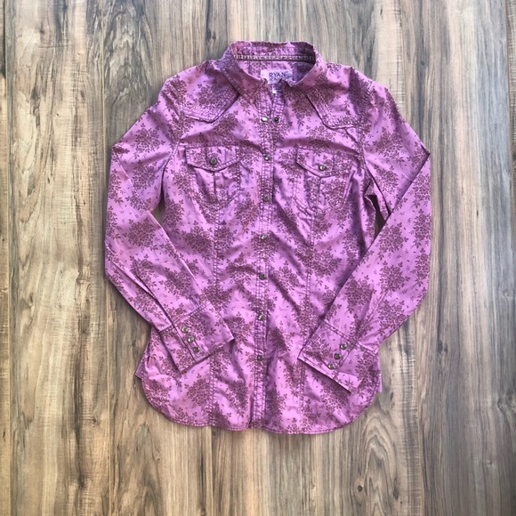 Medium Women’s Ryan Michael Button Up - Picture 2 of 7